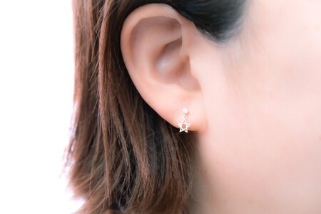 Pt900 スターピアス FHP-057