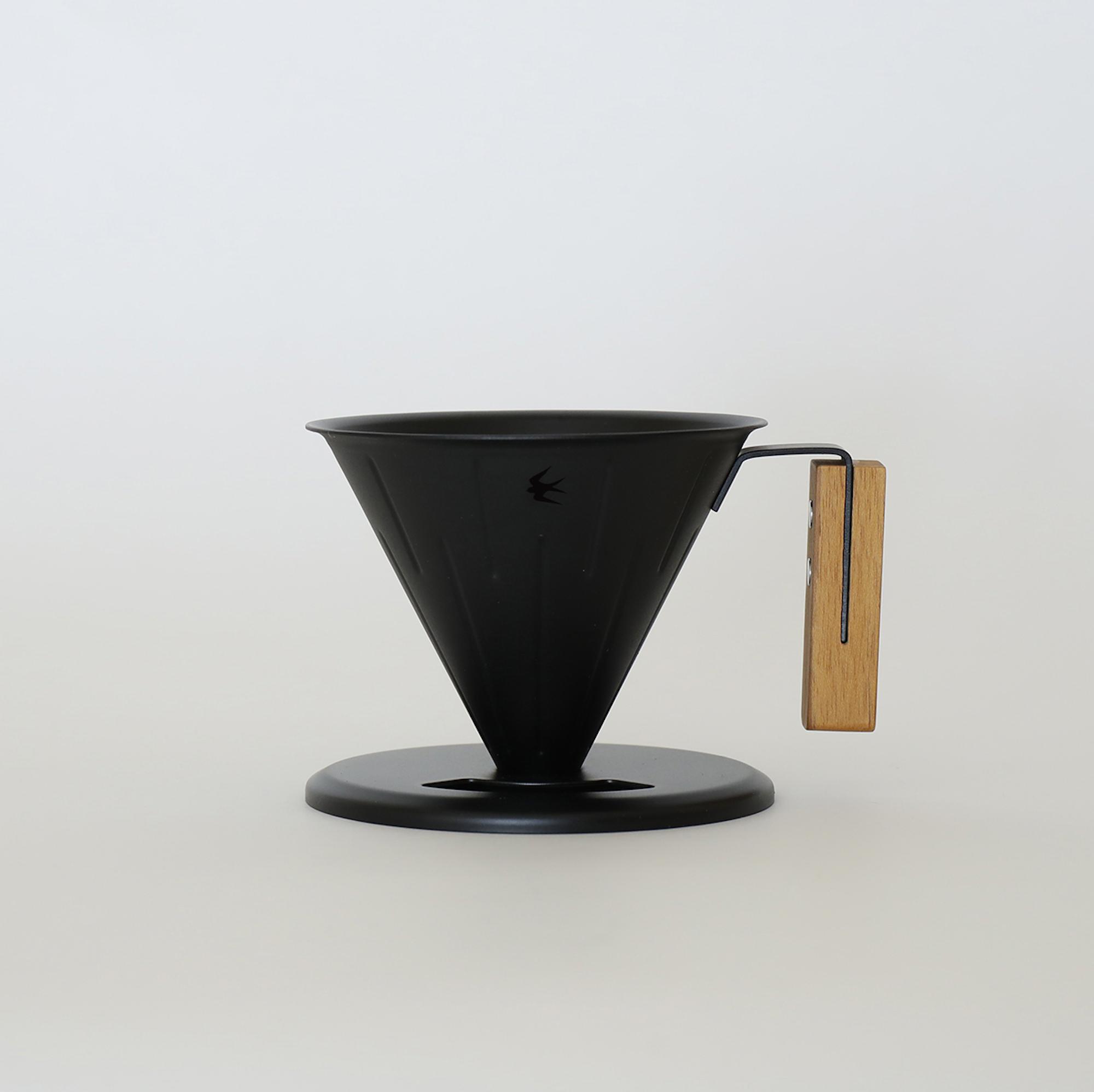 
                  グローカルスタンダードプロダクツ TSUBAME M&W Dripper / 2.0サイズ / マットブラック FC015026【 GLOCAL STANDARD PRODUCTS コーヒー ドリッパー ハンドドリップ ステンレス 日本製 新潟県 燕市 燕三条 】
                