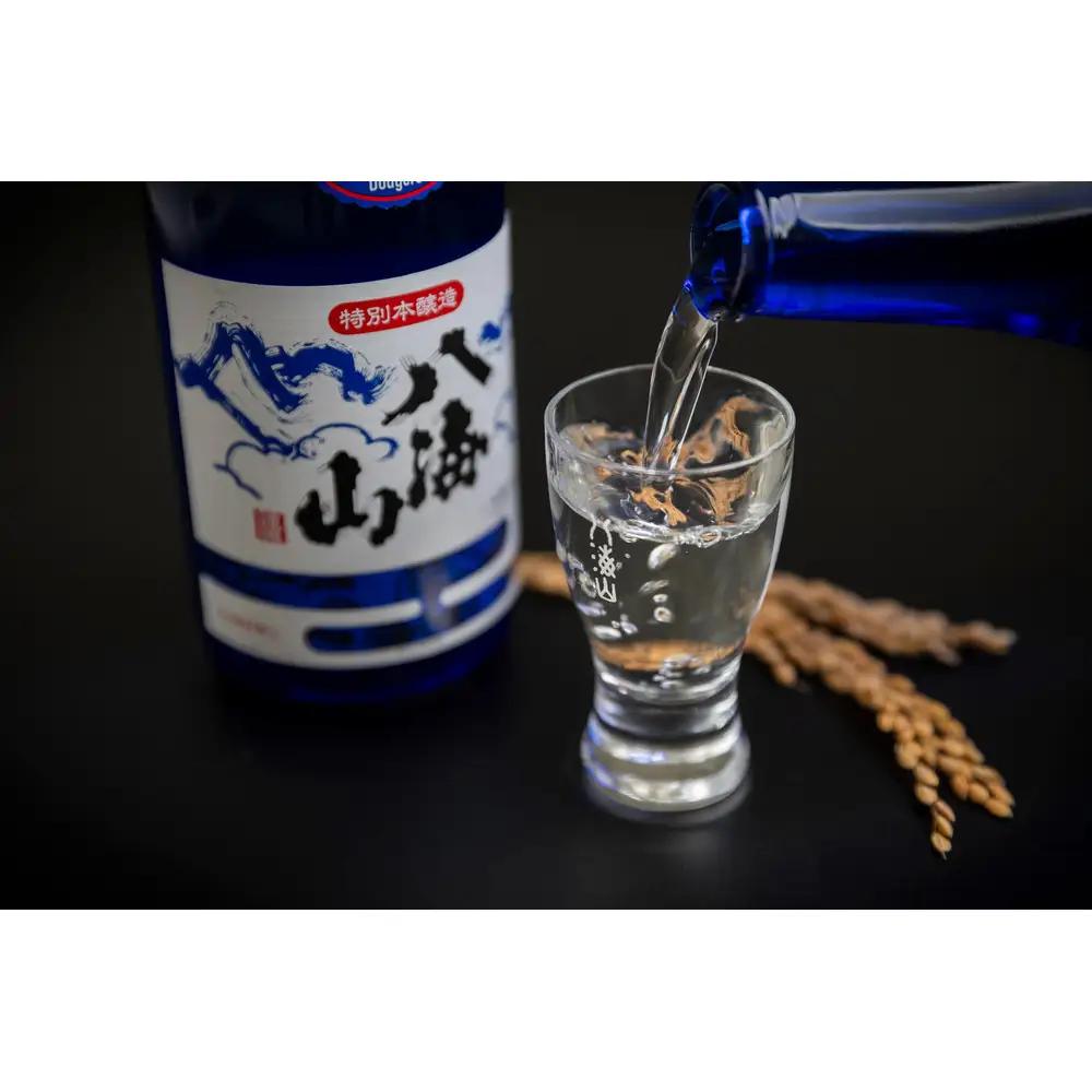 ドジャース公式日本酒 「特別本醸造 八海山」 ブルーボトル 720ml×2本  | ドジャース