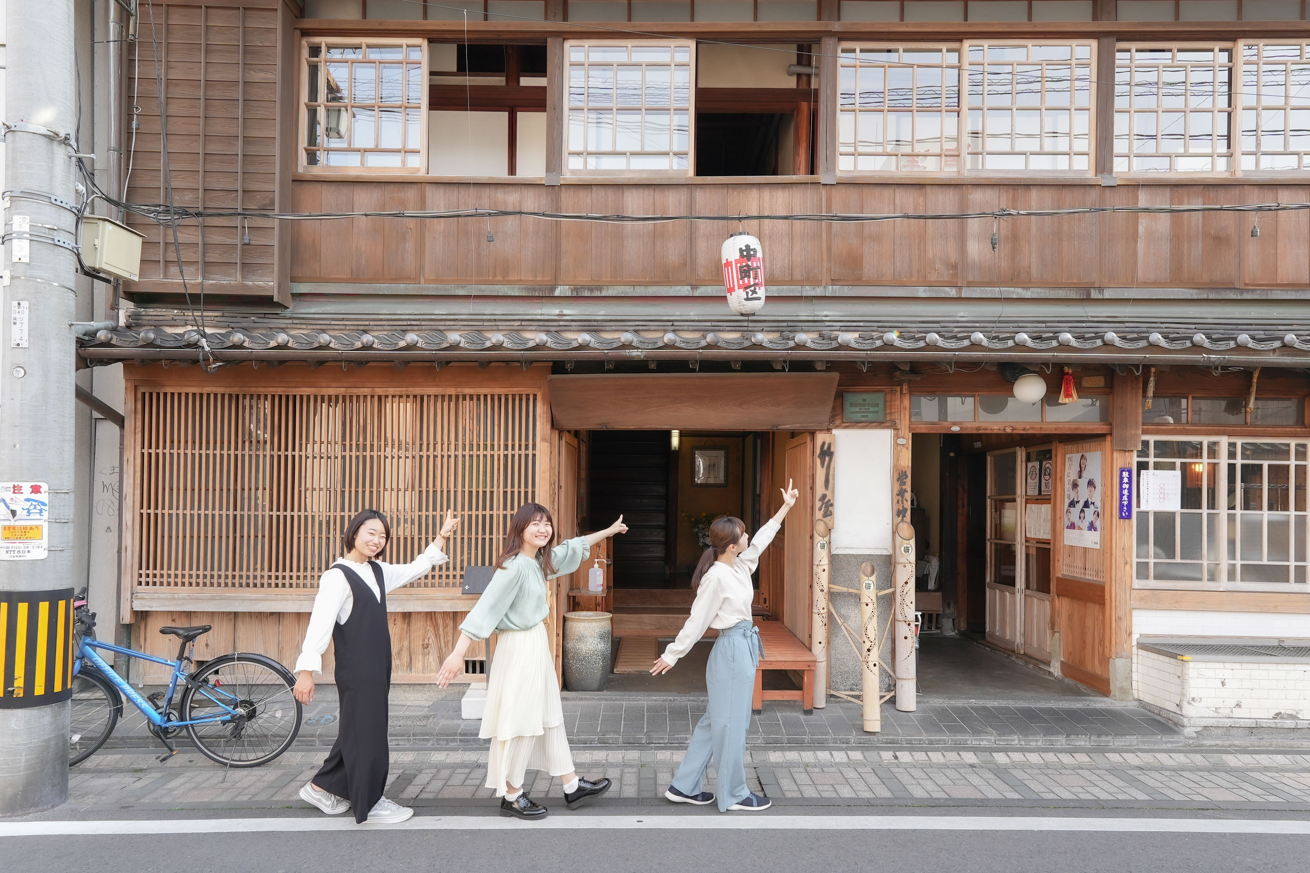 
まちづくり視点から、唐津をまるごと美味しく楽しく学び体験
