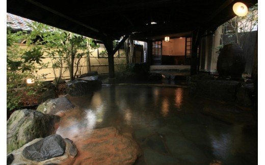 ◆【黒川温泉】旅館わかばペア宿泊券