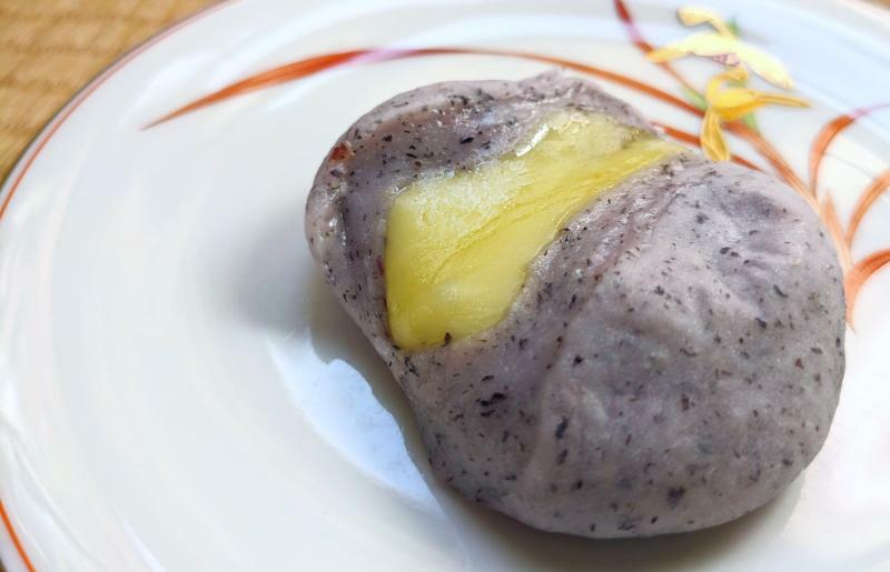 老舗餅屋さんが作るチーズ入り杵つき生丸餅(梅しそ) 18個入り 099H2719_イメージ3