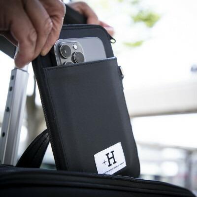 ラフテール【karami 空身】スマートフォンショルダー　漆黒(ブラック)　　CW-KM-BK【1525251】