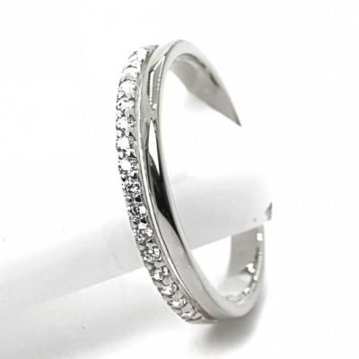 ふるさと納税 笛吹市 重ね付け風ダイヤモンドリング 0.12CT　R3971DI-P　#17 |  | 01