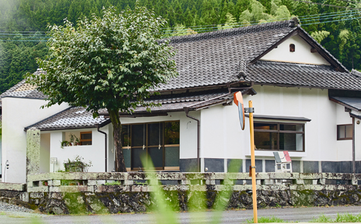 【熊本の名店】熊本県美里町 イタリア料理店まんじゃぺしぇ 店内サービス利用券 10,000円分【1642745】