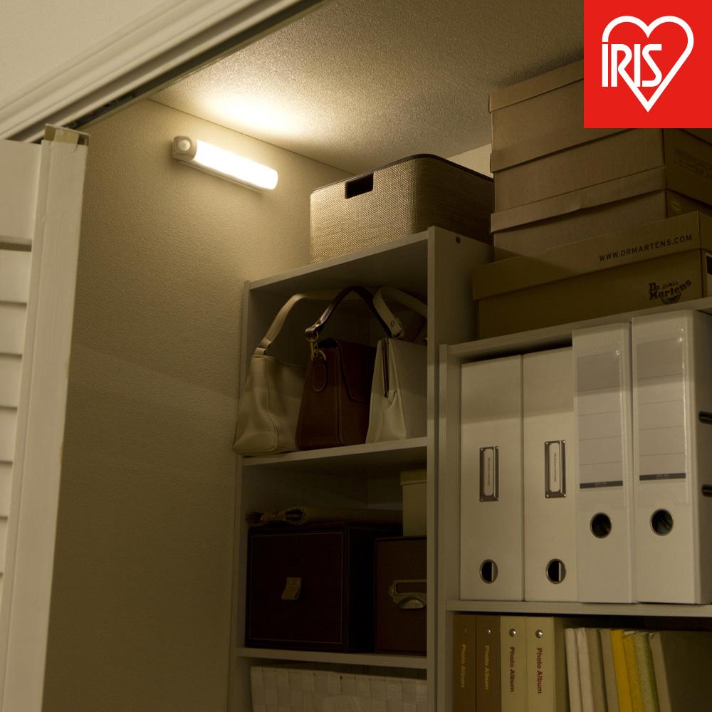 【ふるさと納税】照明 乾電池式LEDセンサーライト ウォールタイプ 電球色 BSL40WL-WV2