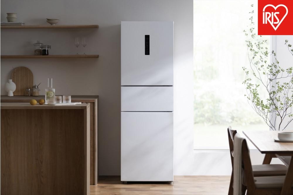 
                  冷蔵庫 スリム 235L アイリスオーヤマ ノンフロン 冷凍室最大123L 大容量 自動霜取り 幅56.2 右開き 2ドア ファン式 冷凍冷蔵庫 一人暮らし 家庭用 冷蔵 冷凍 冷蔵保存 冷凍保存 家電 電化製品 使いやすい 便利 おすすめ 人気 アイリス IRSN-HF24A-W
                
