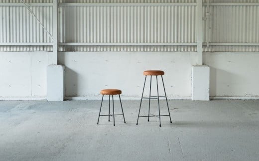 アイアン スツール 本革 LOW SK STOOL BROWN  サイズ スツール 丸 椅子 イス いす ハイスツール キッチンスツール 家具 アイアン スチール アンティーク レトロ インテリア シンプル 鉄製 SIKAKU 岐阜県 大垣市