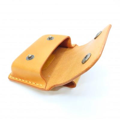 ふるさと納税 八千代市 牛ヌメ革 ベルトポーチ型スマートキーケース(手縫い) |  | 03