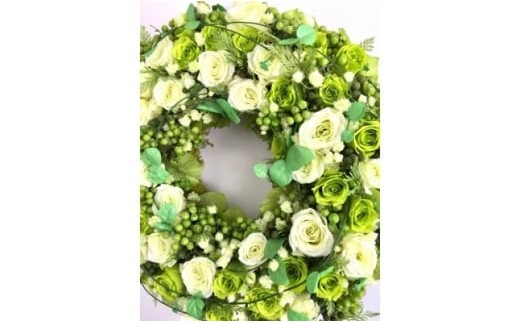 【ギフト用】美流渡の森 プリザーブドフラワー・リース (バラ)１【12037】