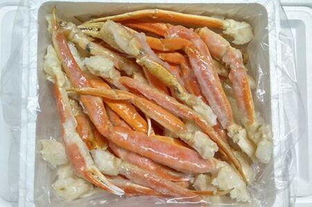 [12月21日決済分まで年内配送]本ズワイガニ肩付足32～56本（計1.8kg前後） D-57052