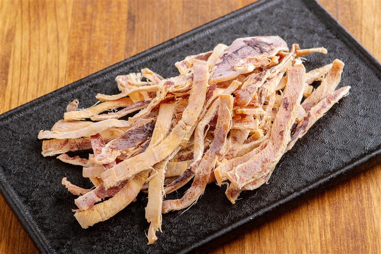 【定期便全３回】あたりめちぎり３００ｇ【寄附翌月から発送 ２カ月毎にお届け】計９００ｇ HOKAG032