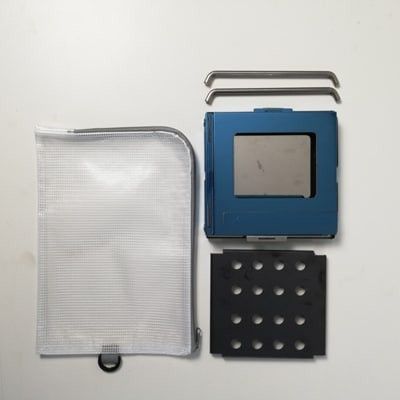焚き火台 囲 艶消し 2トーン ネーム Sサイズ ビニールケース付 B5｜新星金属製作所 大阪府 守口市 かこみ キャンプ ソロ ツーリング 山登り BBQ バーベキュー コンロ 焚火台 焚き火 折り