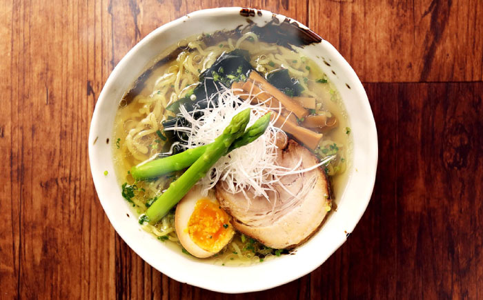 ご当地こだわり山陰拉麺三昧 6食セット | ご当地 こだわり 山陰 拉麺 6食セット 島根県雲南市/株式会社出雲たかはし [AIAM009]