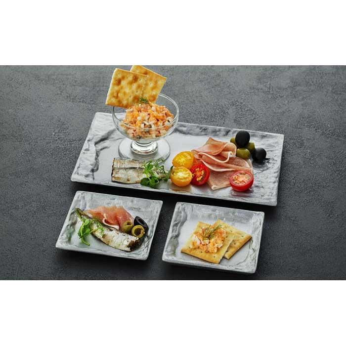 「ひんやり」をキープしてくれるアルミ鋳物のアペタイザープレート（Mt. plate Lサイズ / Sサイズ)