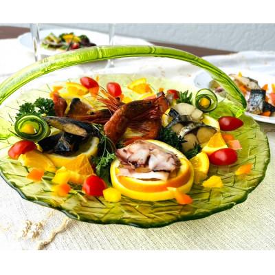 ふるさと納税 由利本荘市 秋田地産地消たこ燻製入り肉燻製多め5種(比内地鶏燻製、たこの燻製、ベーコン、ダチョウの燻製、燻たま) |  | 02