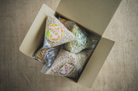 ポン菓子 ご家庭用 (株)金沢製菓のPONGASIご家庭用詰合せBOX ふるさと納税限定 コメオコシ パットライス 海街商店 おしゃれ セット お菓子 子供 大量 人気 友達 女性 母 詰め合わせ 伊