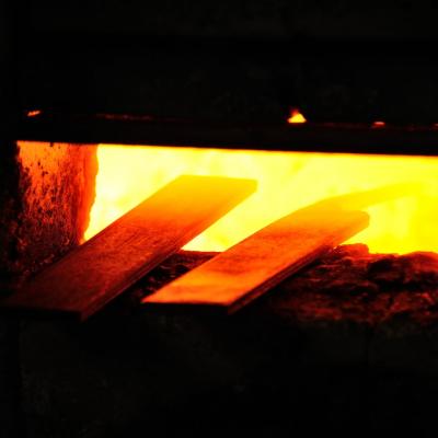 ふるさと納税 三条市 [金次郎] 牛刀(両刃) 刃渡り240mm 右利き 左利き 両対応 燕三条製 贈答【120S001】 |  | 03