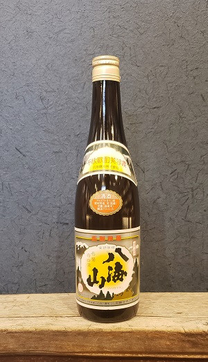 
越後の名酒「八海山」 清酒【四合瓶720ml】
