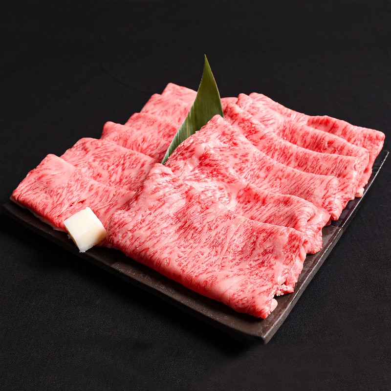 【年内配送（12月15日までのご入金）】黒毛和牛「山形牛」肩ロース すき焼き用 500g（500g×1パック） ※すき焼き用のご支持No1（当自治体内）※　021-D-YL045 500g（500g×