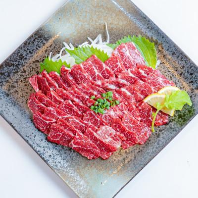 ふるさと納税 美里町 【熊本 と畜】桜屋 特選馬刺しスライス 300g(美里町)