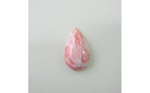 珊瑚職人館の珊瑚のルース（ｐ32）