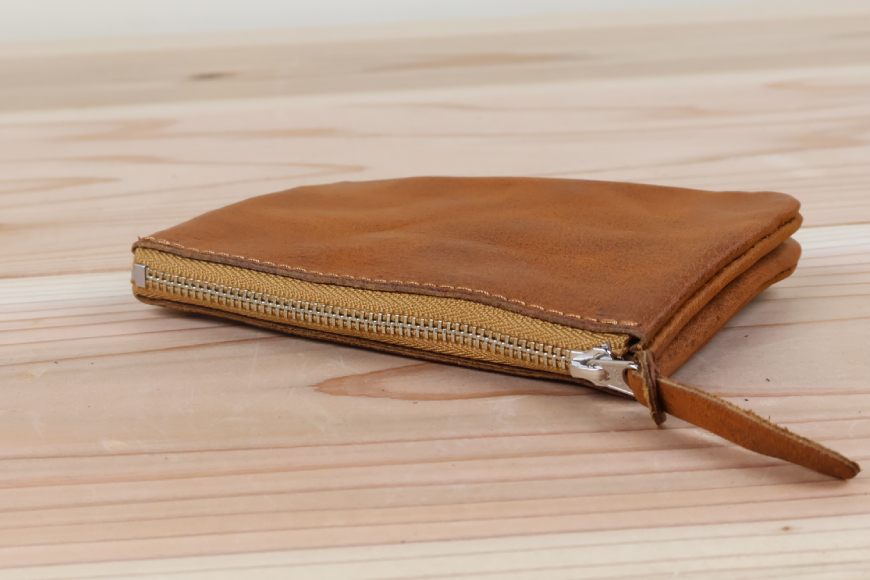 おさいふポーチ ヌメベージュ [アトリエSASSA 富山県 朝日町 34310066]