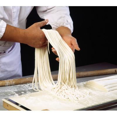 ふるさと納税 東かがわ市 讃岐「冷凍」手打ちうどん12人前(だし・味付具材付き) |  | 03