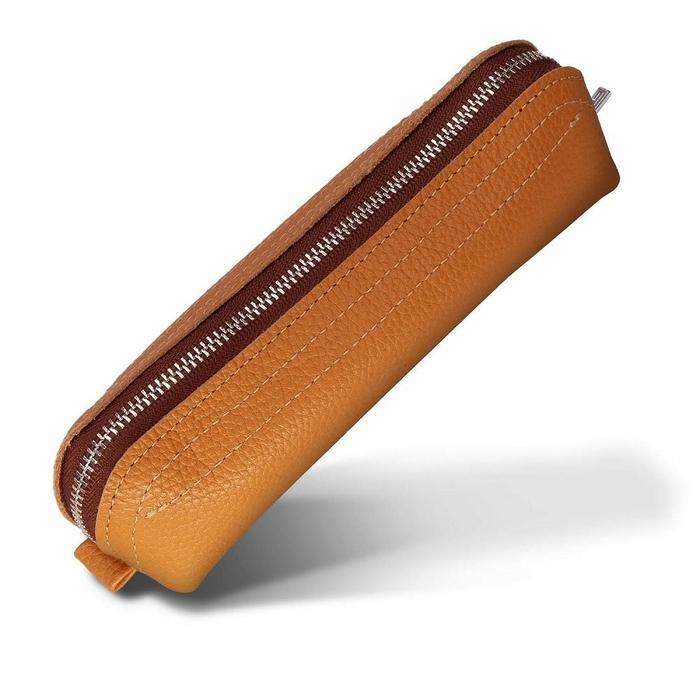 【ふるさと納税】革工房いんのしま 牛革ファスナーペンケース5本挿し【色:キャメル】 | 文房具 雑貨 日用品 人気 おすすめ 送料無料