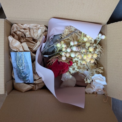 アーティフィシャルフラワーのオリジナルスワッグ(約35～40センチ)　エース造花ポップセンター