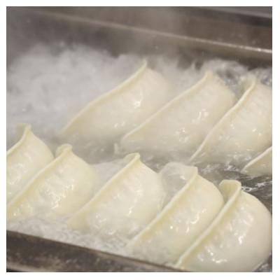 ふるさと納税 香取市 【自家製】小見川名物 餃子 5個入×5箱セット |  | 02