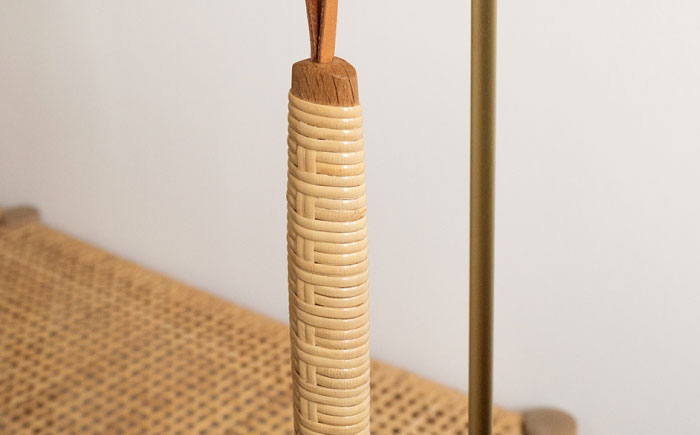 【スピード配送】靴べら オーク（ナラ）/oil finish(ラタン巻き) 1本 / 靴ベラ 靴べら 木製 ラタン ナチュラル 雑貨 靴 使いやすい おしゃれ インテリア 木目調 デザイン ギフト 贈