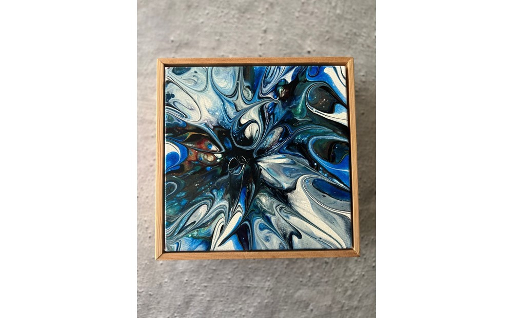 
            ポーリングアート「深淵の鼓動」
          