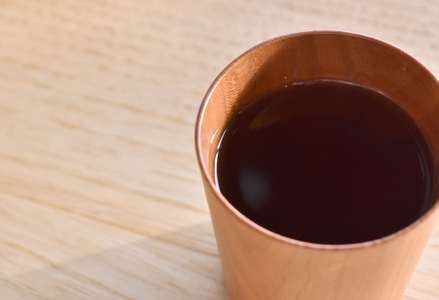 【Hacoa】食卓に温もりを添える天然木チェリーのコップ「Wooden Cup」