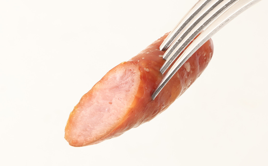 【ウィンナー】 阿蘇 自然豚 約1kg 入り！ 食べ応えたっぷり ジューシーな 粗挽き ウインナー 大容量 50本 豚肉 豚