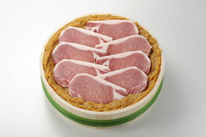 【ふるさと納税】 世界 黒豚味噌漬け 厚切り　約12枚入り ／ お肉 ぶた肉 みそ 国産 お祝い 黒豚 味噌漬け 厚切り 豚肉 ごちそう 肉惣菜 家飲み 晩酌 おつまみ 国産 豚肉セット 冷蔵配送 ご飯が進む 味噌のコク 柔らか 食感 BBQ 食卓 料理アレンジ 送料無料 埼玉県 No.422