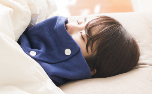 cumuco（クムコ）８重織ガーゼ ネックウォーマー(ボタン付き)_あいいろ【G0437】