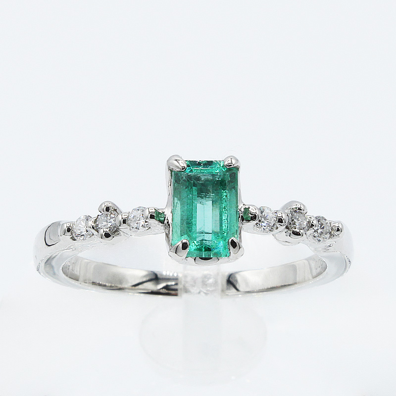 エメラルド リング 0.5ct Pt900　(14456) 指輪 リング プラチナ エメラルド プラチナ ダイヤモンド ジュエリー アクセサリー 山梨県 甲斐市 BR-93