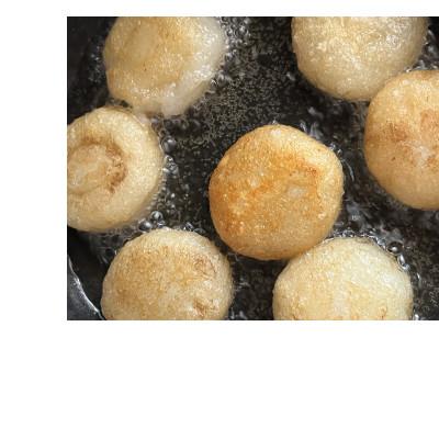 ふるさと納税 青森県 いももち(めじゃも)ゴマ高菜味 1袋4個入り(1個40g)×5袋 |  | 01