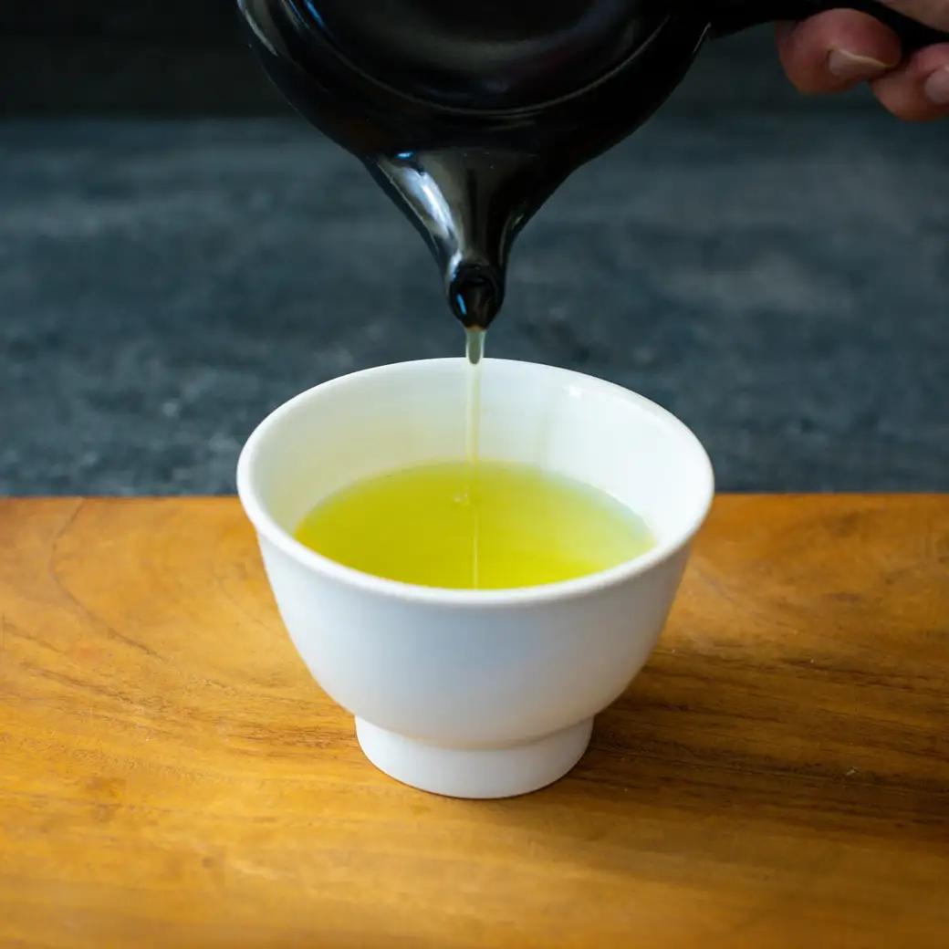 IN-04　お茶屋さんのおいしいお茶「井上青輝園」のかぶせ茶セット