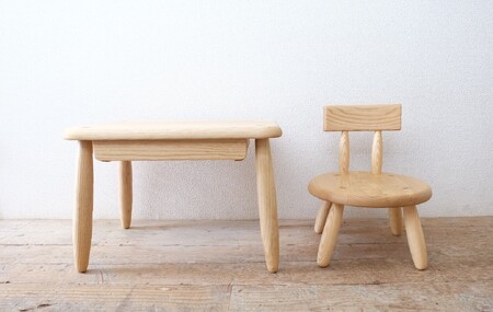 子供 机 キッズ デスク おしゃれ 木製 木育 男の子 女の子 無垢材 国産 栗の木 栗材 インテリア 藤枝家具 木工品 日用品 遊木舎 G139 TOY キッズ デスク 静岡県 藤枝市 ( 子供用机