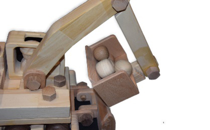 【年末受付限定】手づくり木のおもちゃ　ショベルカー 玩具 子供用