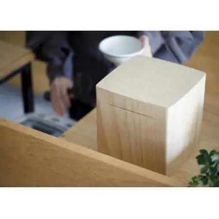 ライスストッカー 2kg用　総国産桐使用 天然蜜蝋仕上げ 桐の米びつ_雑貨・日用品  キッチン用品 _【1322184】