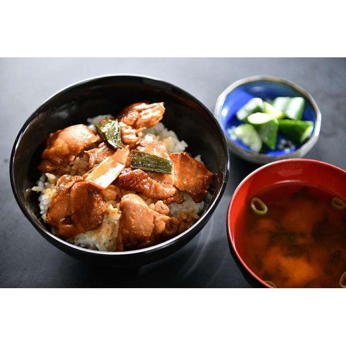 【ふるさと納税】1554 焼き鳥丼の素5個セット(ふるさと物産館) 　 鳥取 国産鶏 惣菜 おかず レトルト 送料無料
