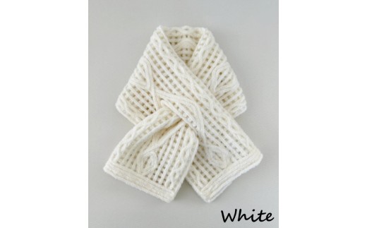 ショートマフラー アーガイル柄 ウール混 コード刺繍 ( ホワイト ) レディース 日本製 | おしゃれ シンプル マフラー プレゼントギフト 母の日 新潟県 五泉市 有限会社田中刺繍