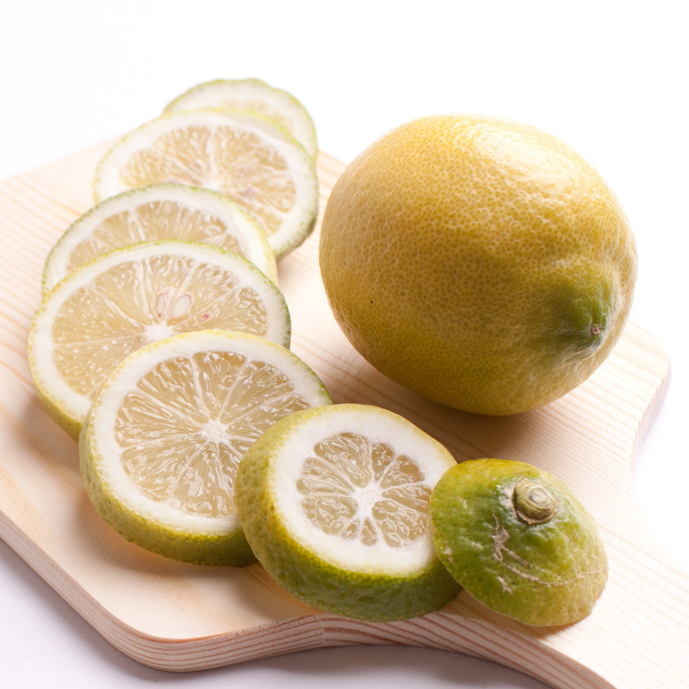 
            レモン2.5kg+250g（傷み補償分）【和歌山有田産】【防腐剤・WAX不使用、安心の国産レモン】［IKE127］
          