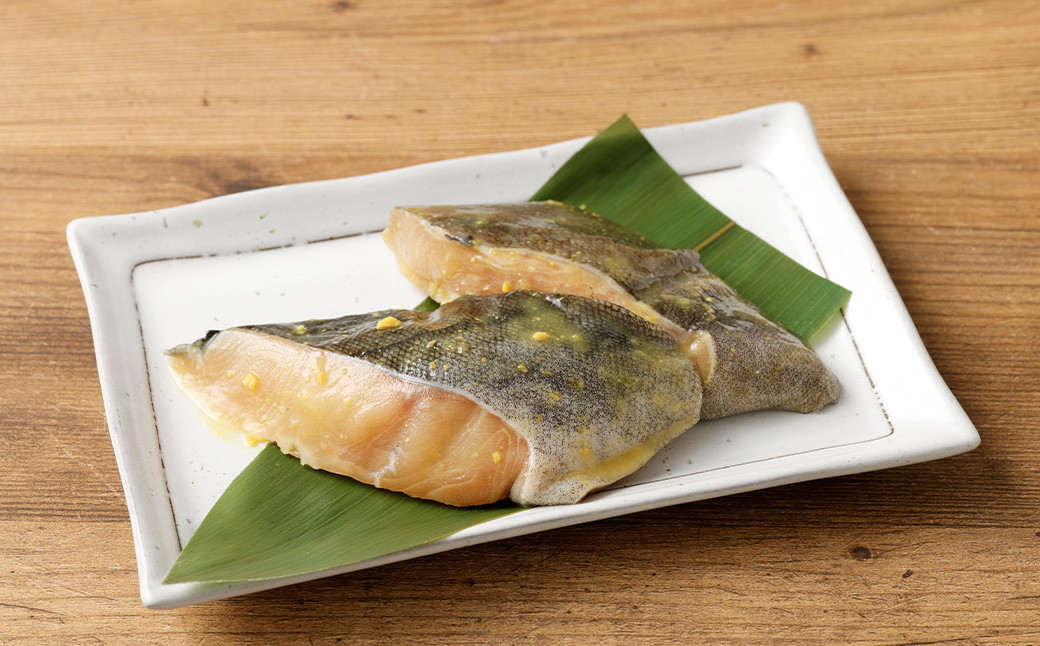 
            【6ヶ月定期便】西京漬け 極み銀だら 8枚セット ／ 計約3.36kg 6ヶ月 6回 西京味噌 銀だら 鱈 たら タラ 魚 海鮮 魚介 漬け魚 漬魚 焼き魚 切り身 切身 おかず おつまみ セット 定期便 茨城県 神栖市 冷凍
          