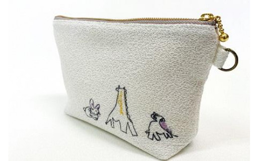 【簡単】子供の絵で作る丹後ちりめんお化粧ポーチ　サイズ：約21?×15?