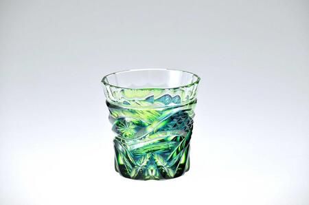 島津薩摩切子　与論町オリジナル二色冷酒杯　蒼黄緑 | 伝統工芸品 薩摩切子 切子 グラス 薩摩切子 冷酒 晩酌 グラス 薩摩切子 グラス ギフト 人気 おすすめ 与論町 限定 薩摩切子