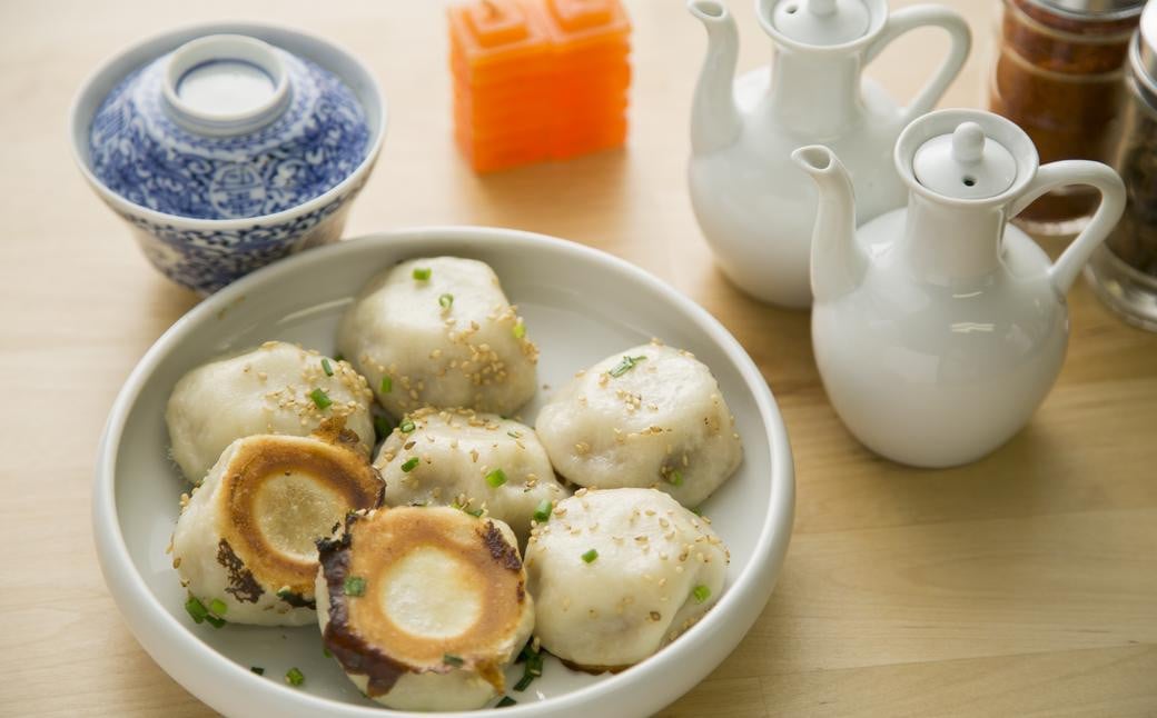 【全12回定期便】電子レンジで簡単調理 とろ〜り杏仁エッグタルト 計96個 長崎の本格焼小籠包 計360個
